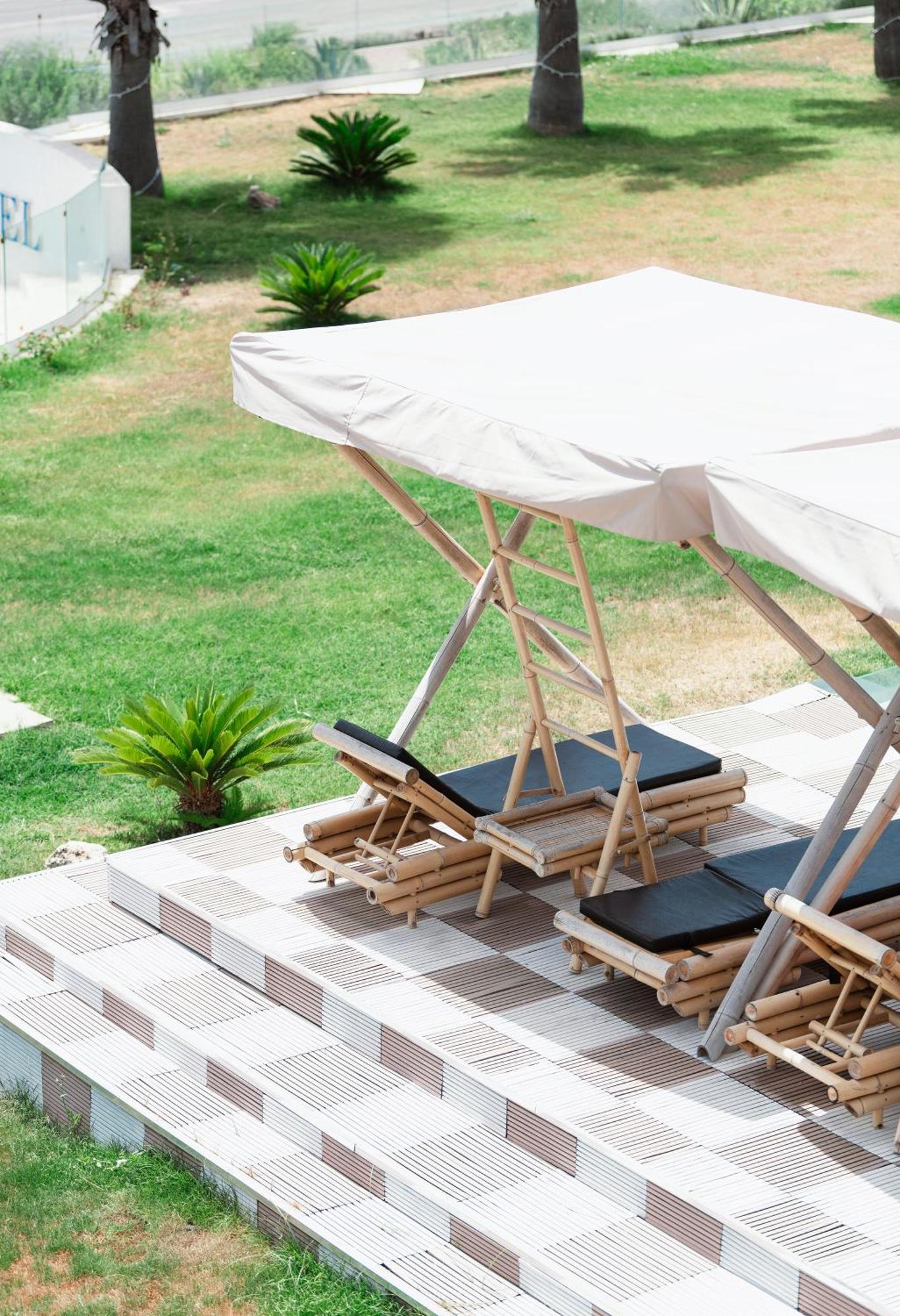 Jonium Hotel - Amazing Sea View And Swimming Pool Pulsano Esterno foto
