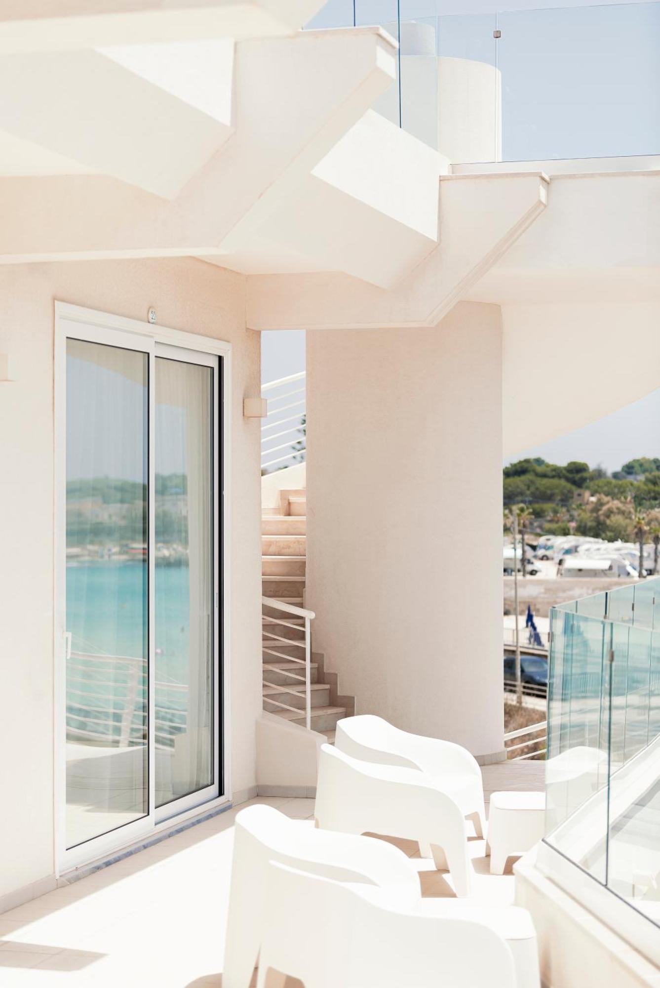 Jonium Hotel - Amazing Sea View And Swimming Pool Pulsano Esterno foto